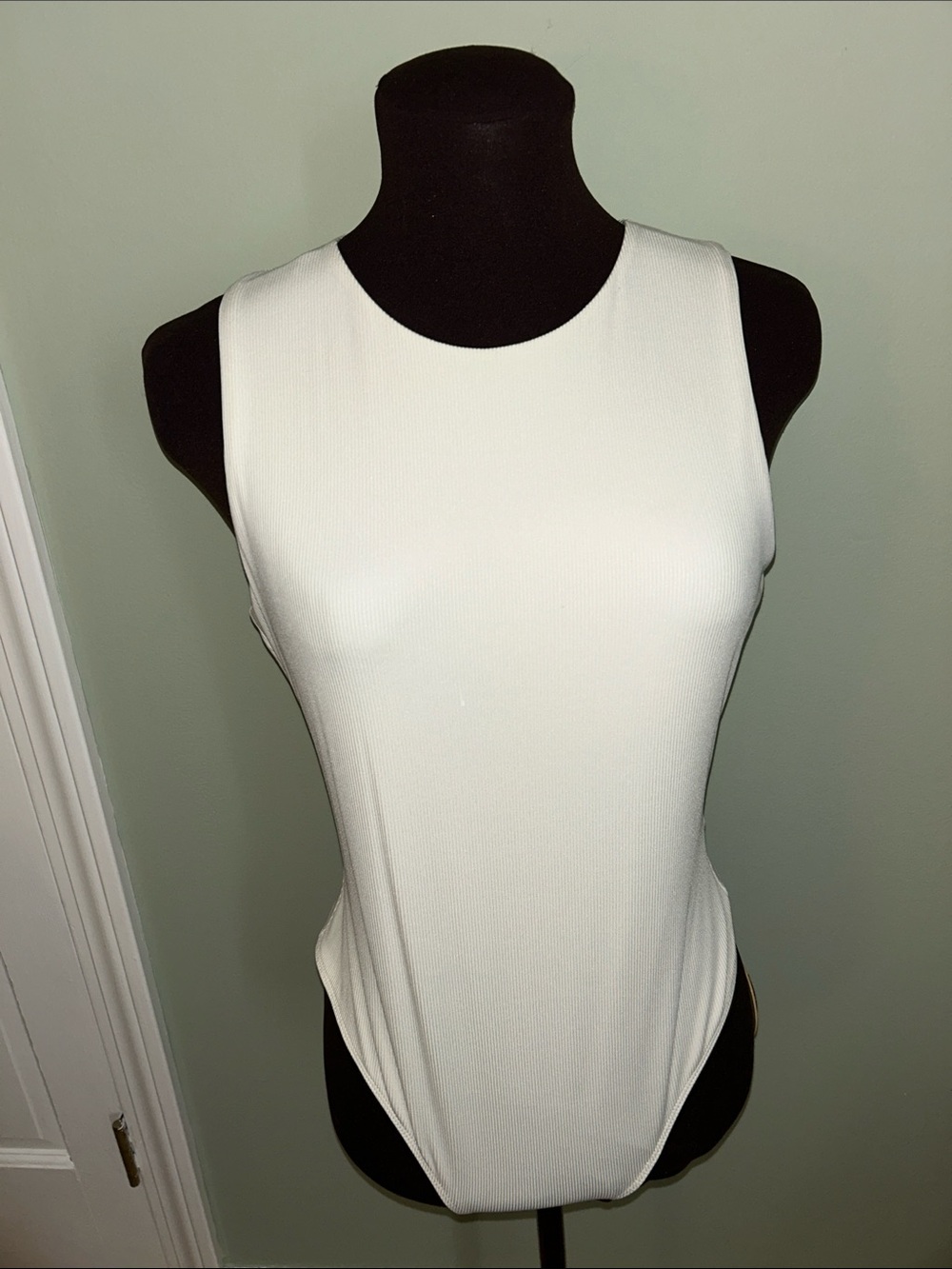 House of Harlow 1960 cream Ribbed Sleeveless Bodysuit
